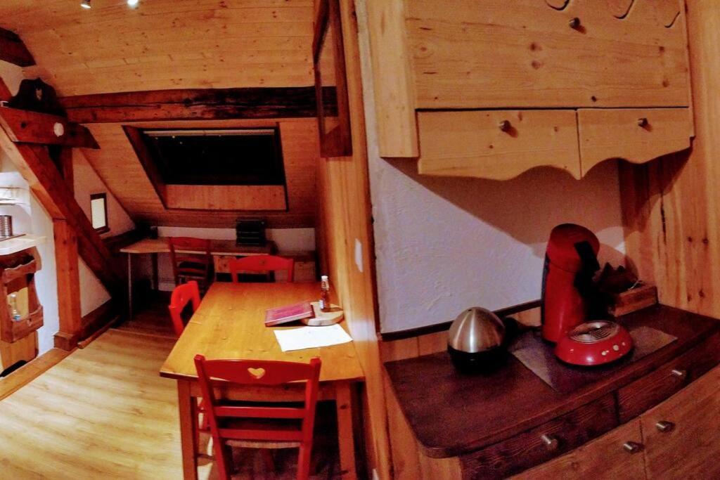 Mon Petit Appartement Montagnard Du Plateau Saint-Hilaire  Eksteriør billede